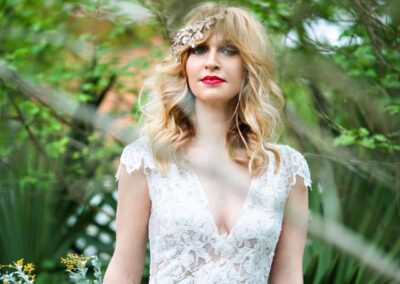 bridal photography in the woods